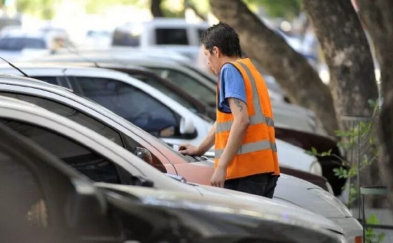La Legislatura de Córdoba trata este miércoles el proyecto contra los naranjitas y limpiavidrios