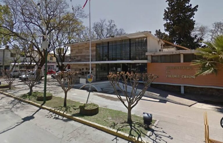 Colonia Caroya exigirá certificados de antecedentes a todo el personal municipal